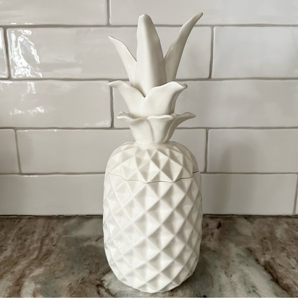 Kitchen Ceramic Pineapple Canister Cookie Jar Poshmark